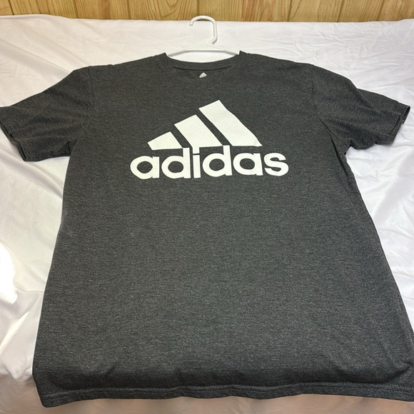 Adidas Gray and White Short Sleeve Tee - Picture 4 of 6